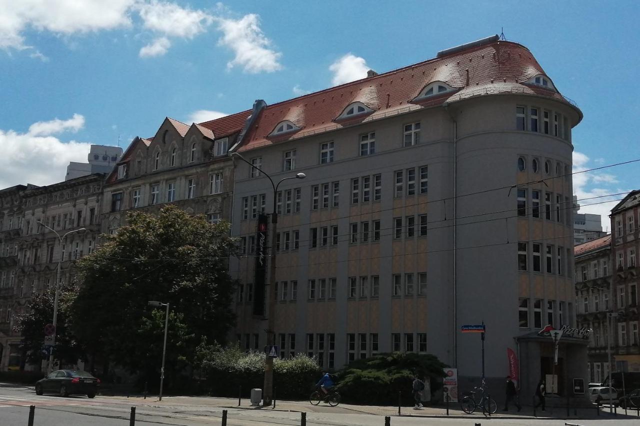 Max Berg Hostel Breslavia Exterior foto